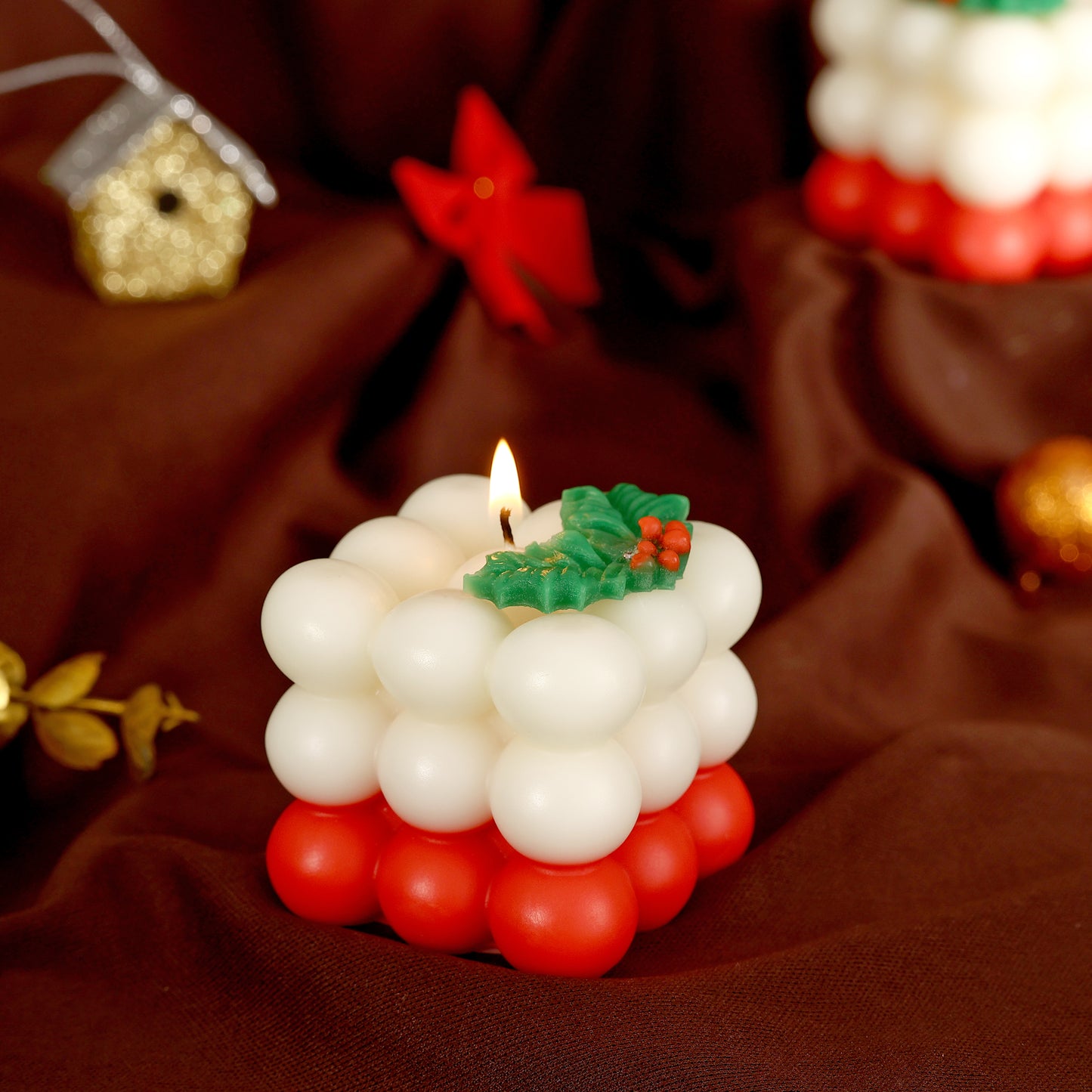 Christmas Bubble Cube Candle (Red & White) || Red “Merry Christmas” Gingerbread Candle