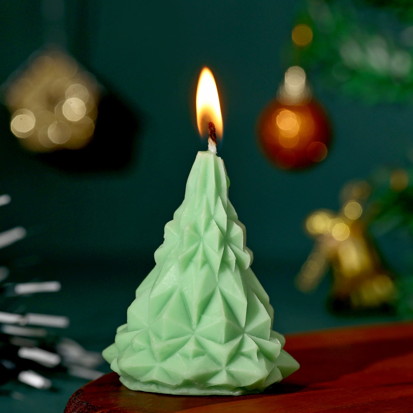 Diamond Christmas Tree || Mini Geometric Pine Tree Decorative Candle – Mint Green