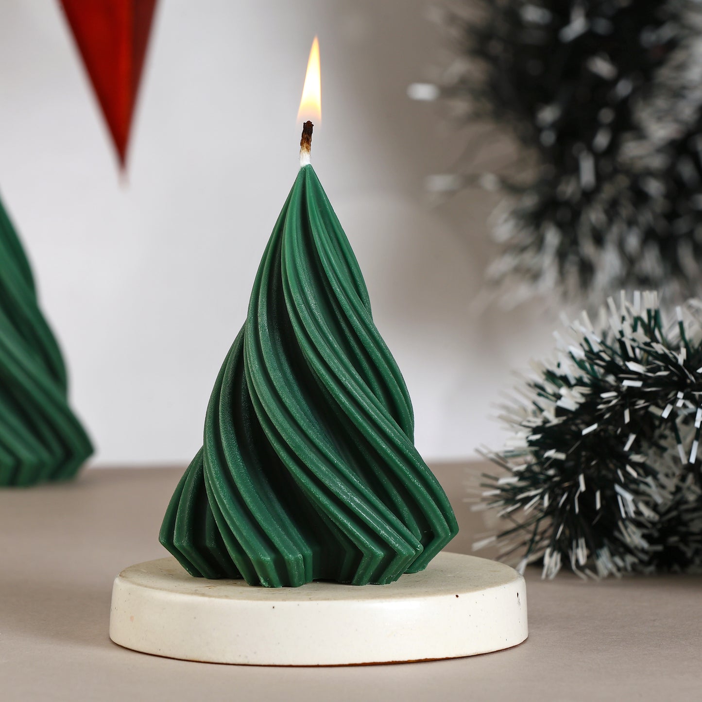 Spiral Pine Christmas Candle || Twisted Evergreen Decorative Candle || Green Fir Swirl Sculpted Candle